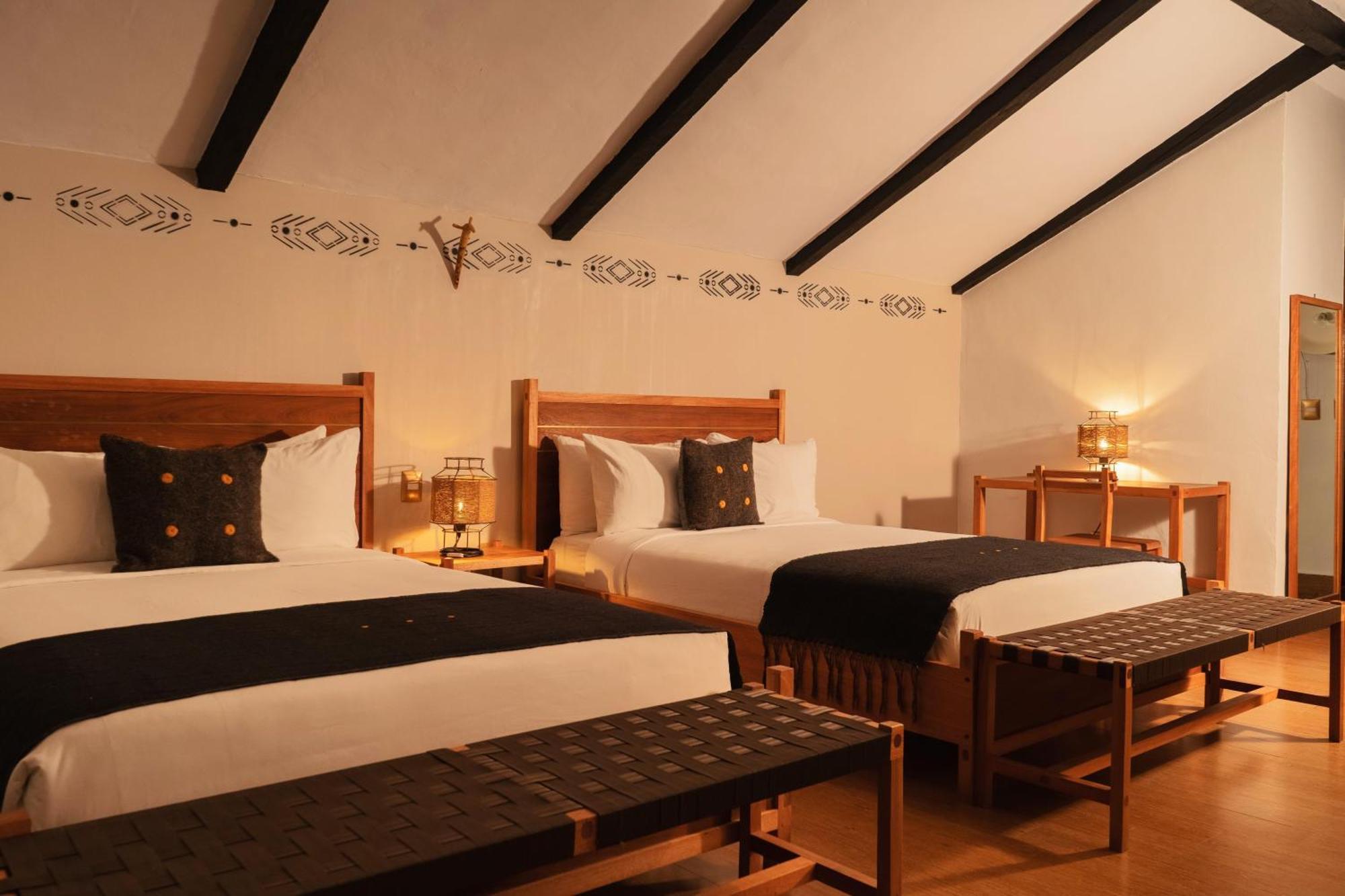 ซอมบรา เดล อกวา Hotel ซานกริสโตบัล เด ลาสกาซาส ภายนอก รูปภาพ